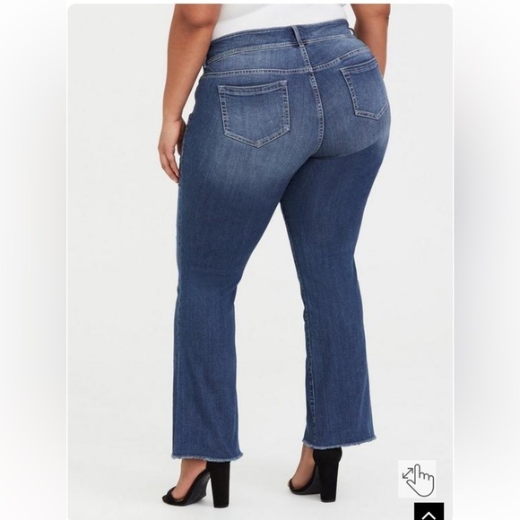 Torrid premium denim stretch mid rise flare jeans - NWT size 20R - Picture 3 of 12